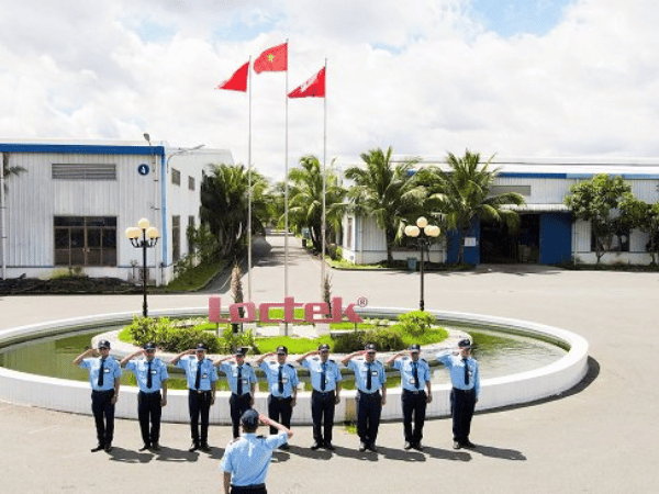 Dịch Vụ Bảo Vệ Khu Công Nghiệp Chuyên Nghiệp